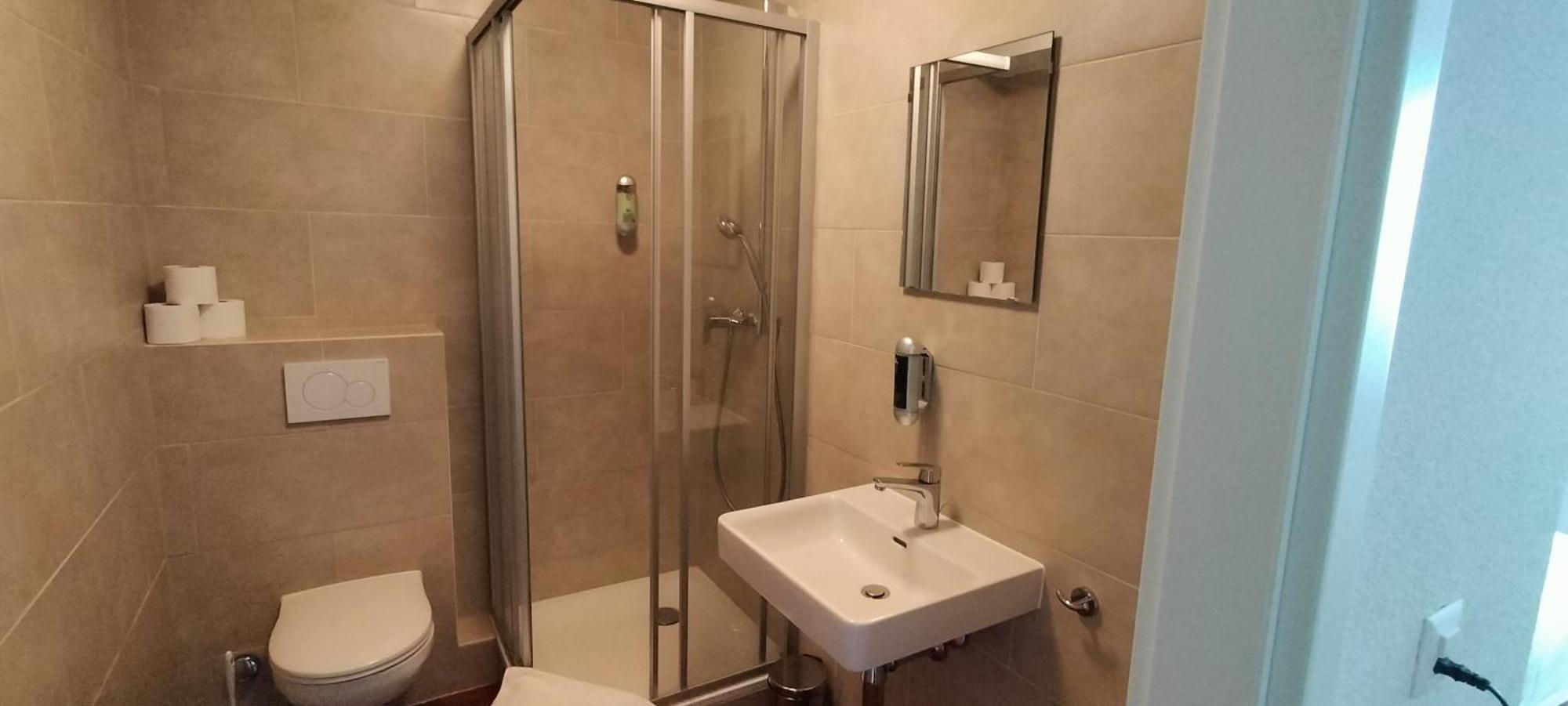 Castle View Aparthotel Veytaux Kültér fotó